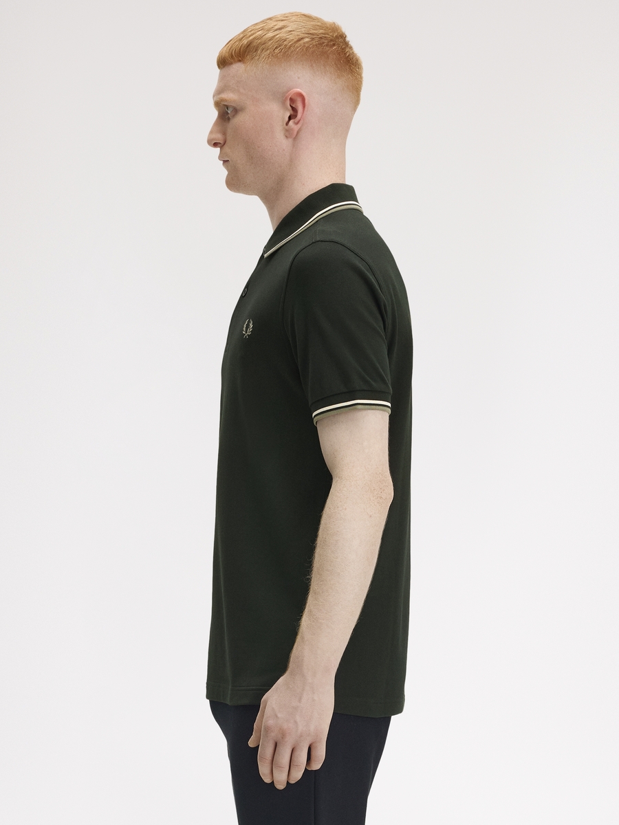 Polo van het merk Fred Perry in het Groen
