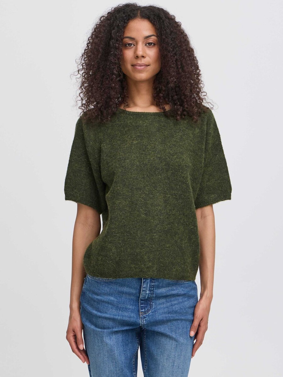 Pull van het merk Ichi in het Groen