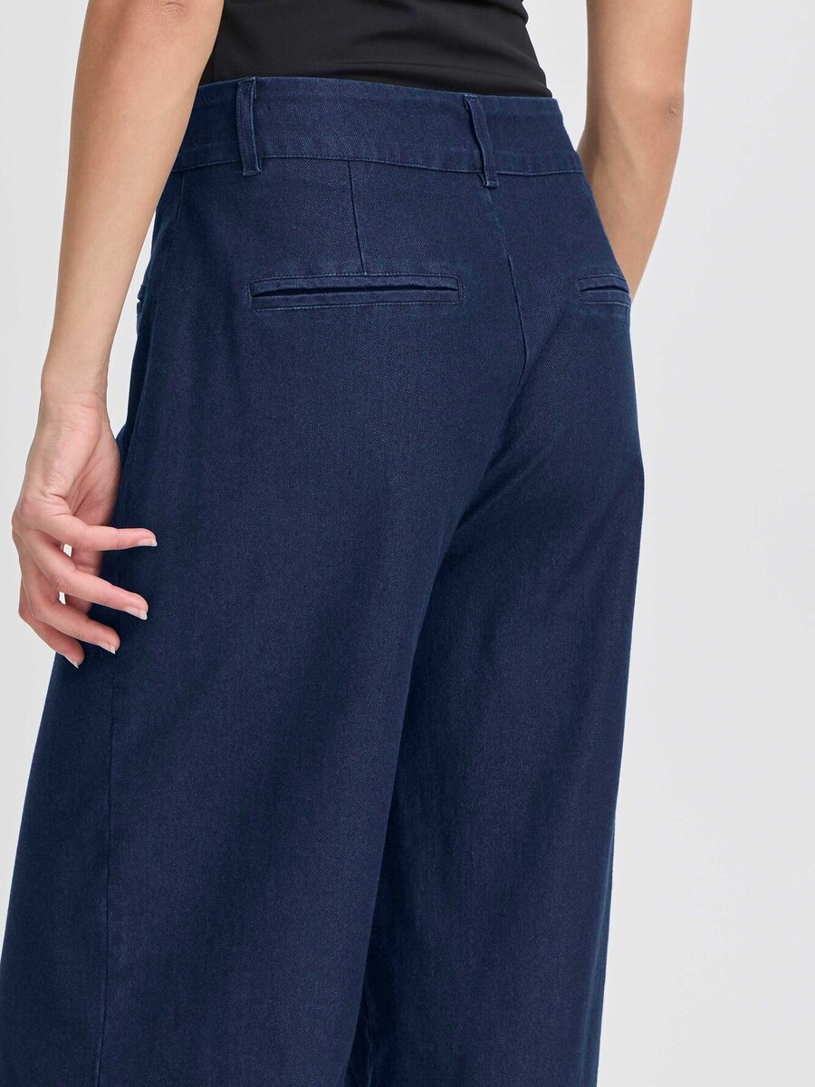 Broek van het merk Ichi in het Blauw