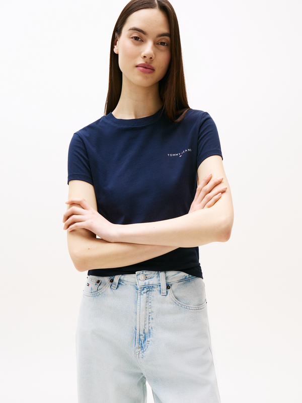 T-shirt van het merk Tommy Jeans in het Marine