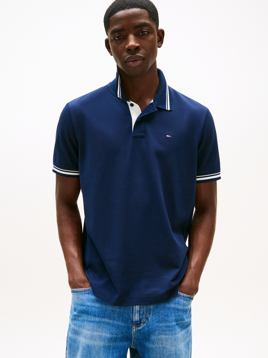 Polo van het merk Tommy Jeans in het Marine
