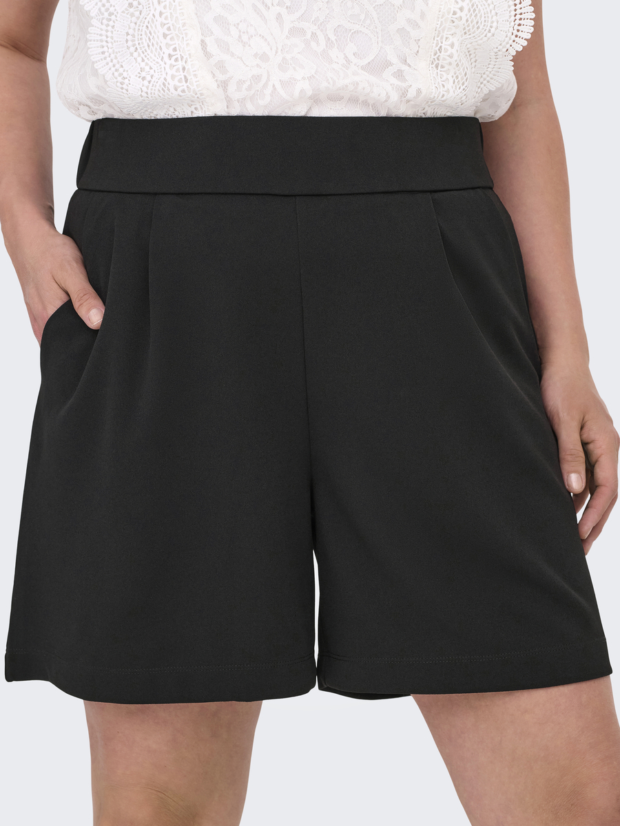 Short van het merk Only Carmakoma in het Zwart