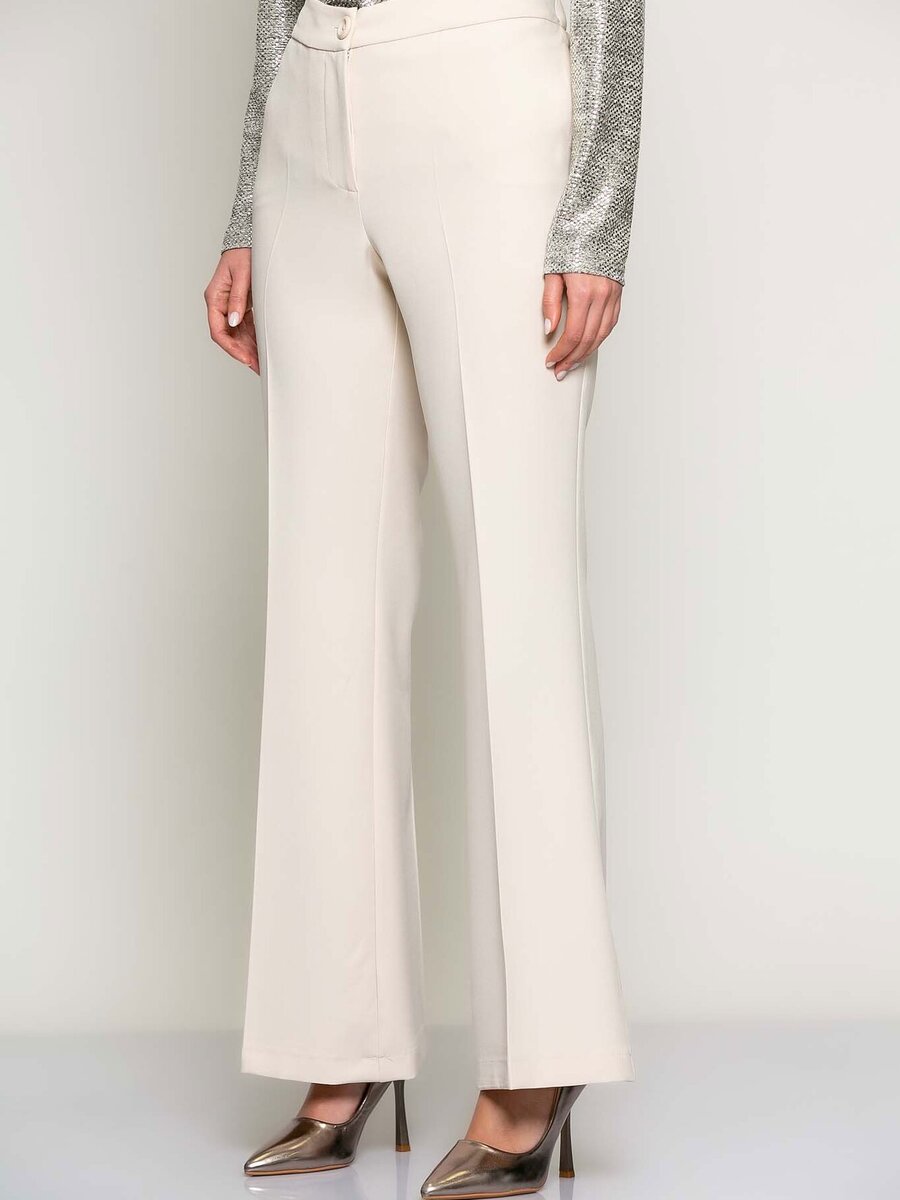 Broek van het merk Batida in het Beige