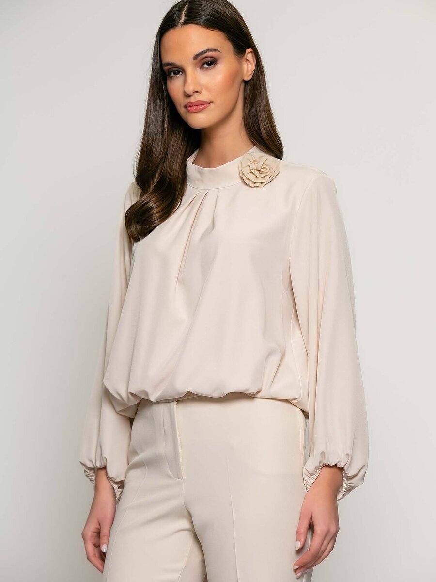 Bloes van het merk Batida in het Beige