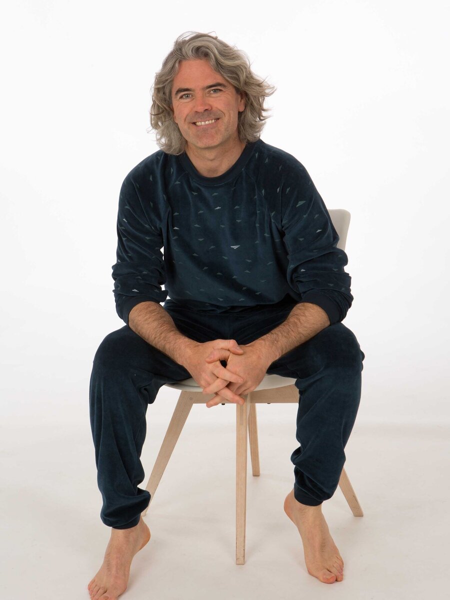 Pyjama van het merk Perlina in het Marine