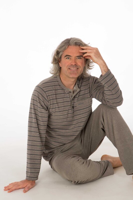 Pyjama van het merk Perlina in het Grijs