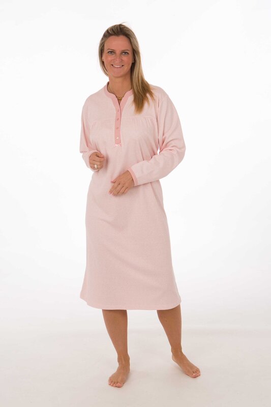 Slaapkleed van het merk Perlina in het Roze