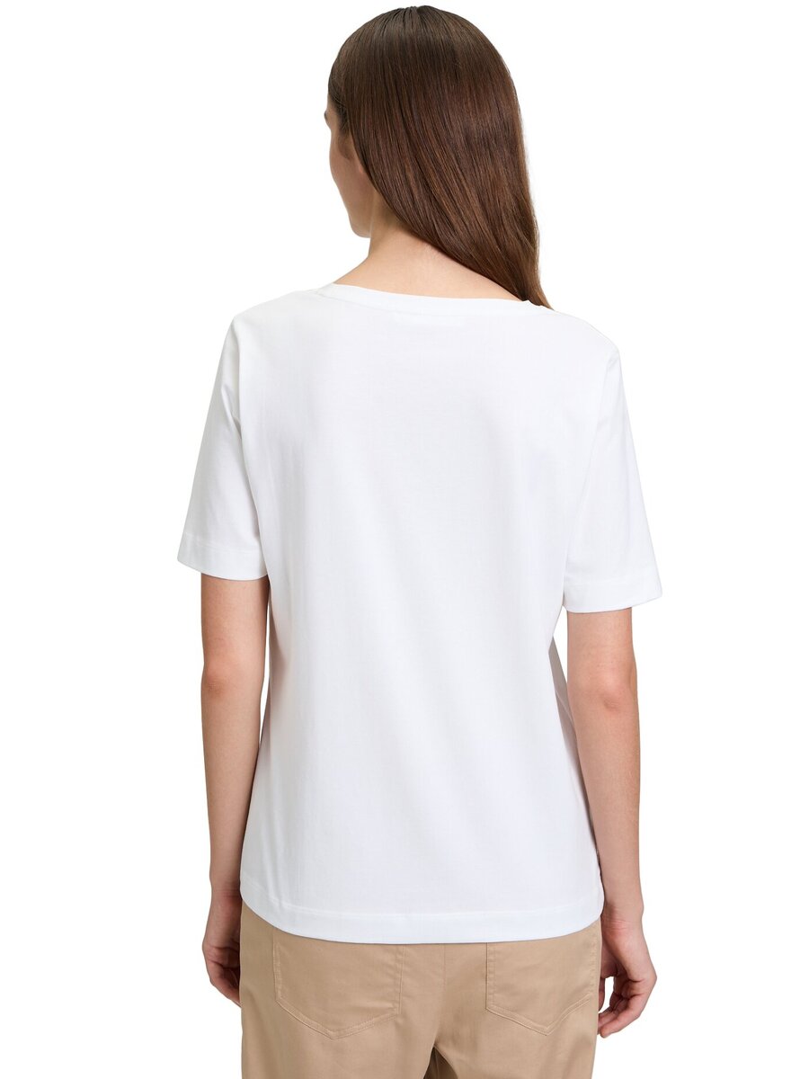 T-shirt van het merk Betty & Co  in het Ecru