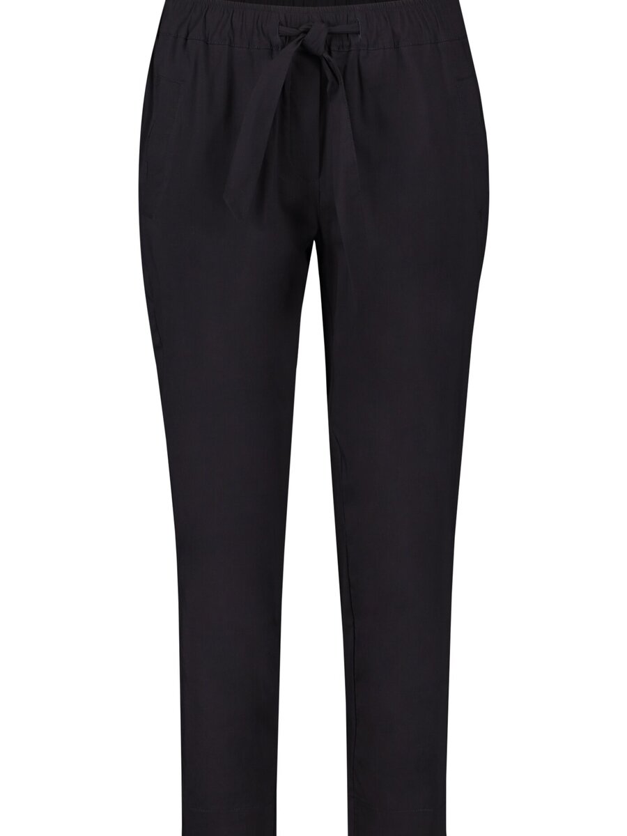 Broek van het merk Betty & Co  in het Zwart
