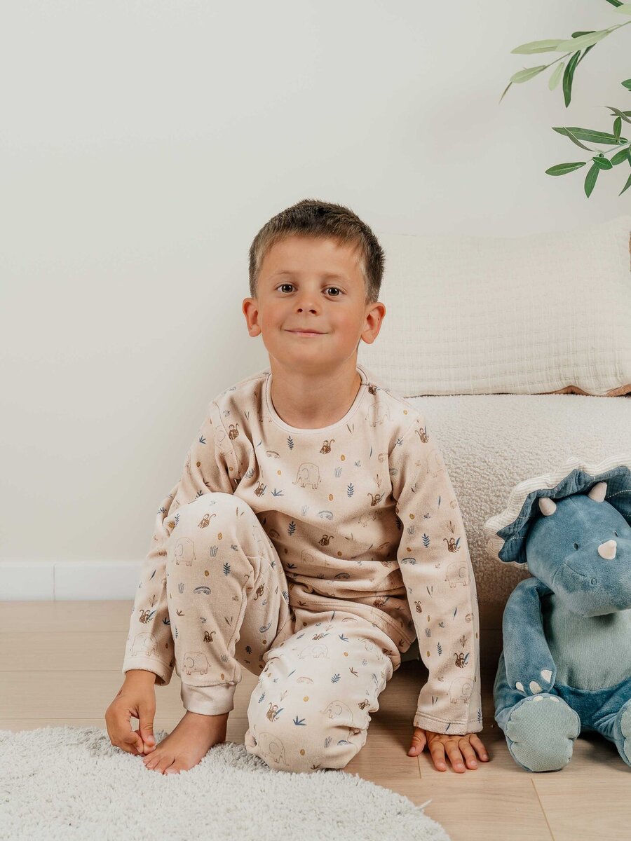 Pyjama van het merk Noukies in het Ecru