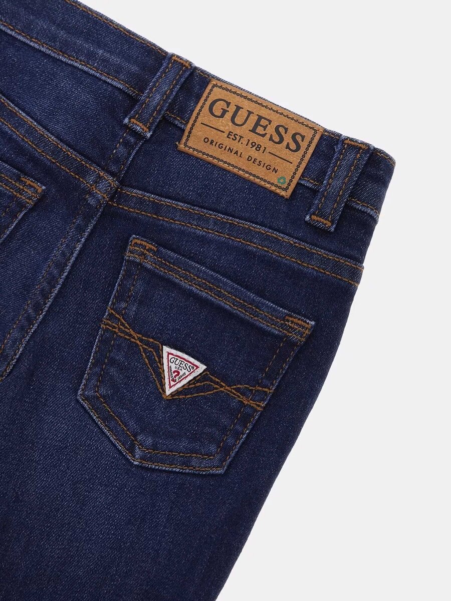 Broek van het merk Guess in het Jeans
