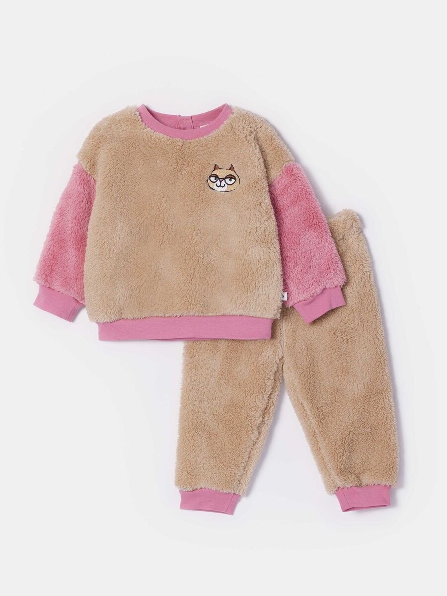 Pyjama van het merk Woody in het Beige