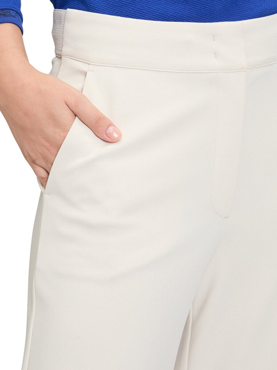 Broek van het merk Betty Barclay in het Beige