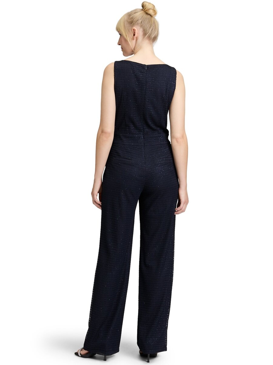 Jumpsuit van het merk Vera Mont in het Marine