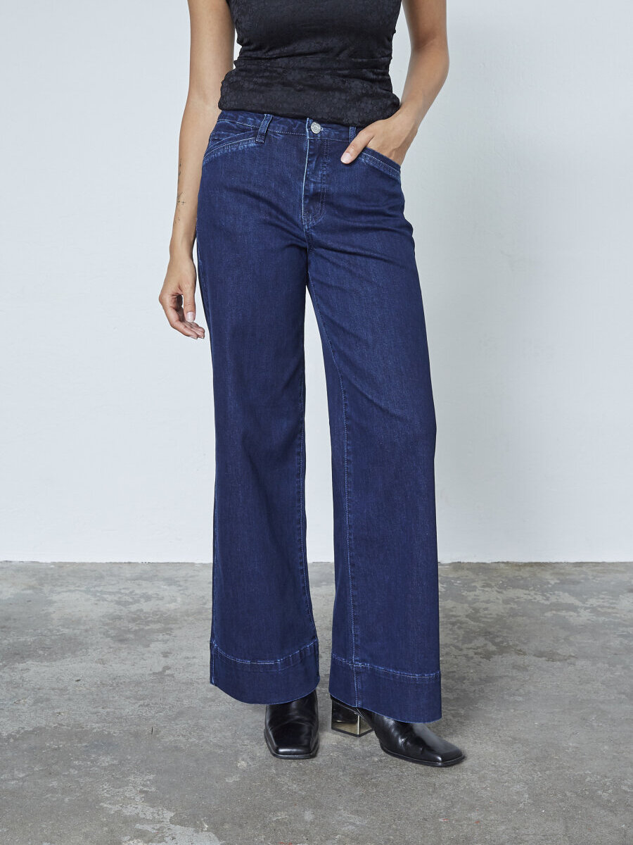 Broek van het merk Sisters Point in het Blauw