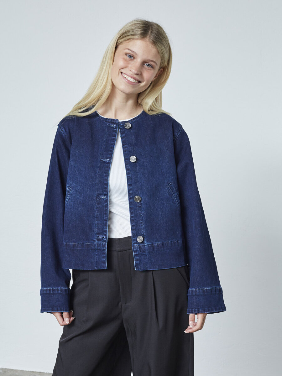 Jacket van het merk Sisters Point in het Blauw