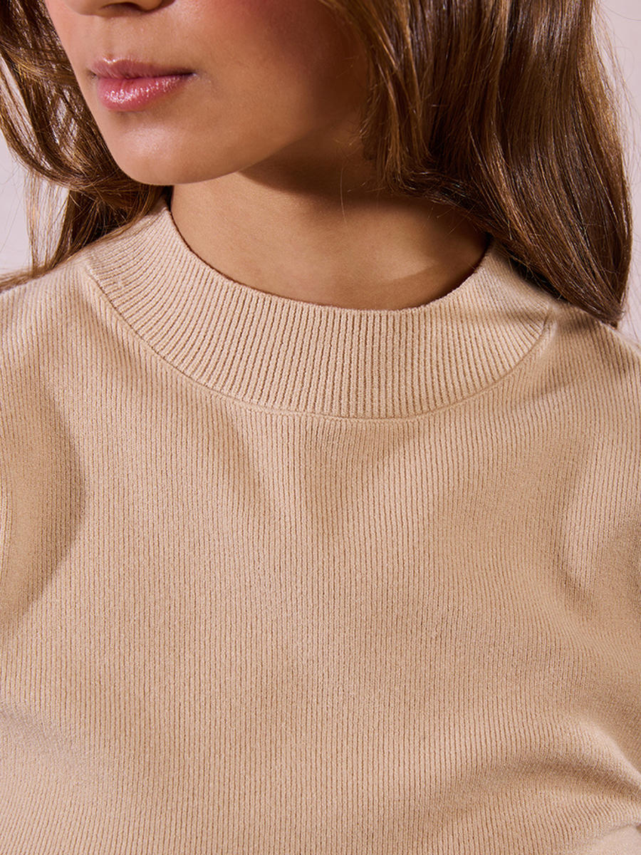 Pull van het merk Molly Bracken in het Beige