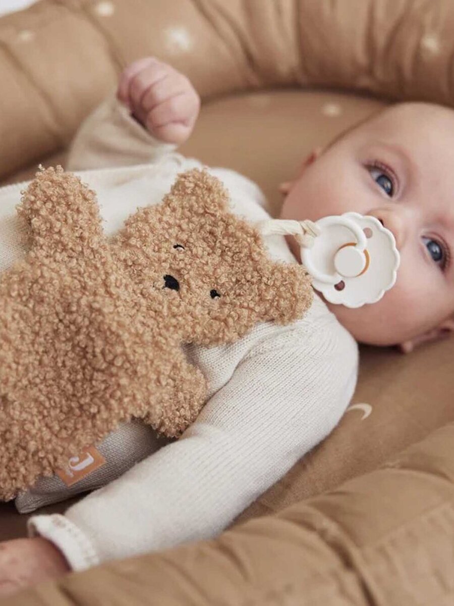 Knuffel van het merk Jollein in het Bruin