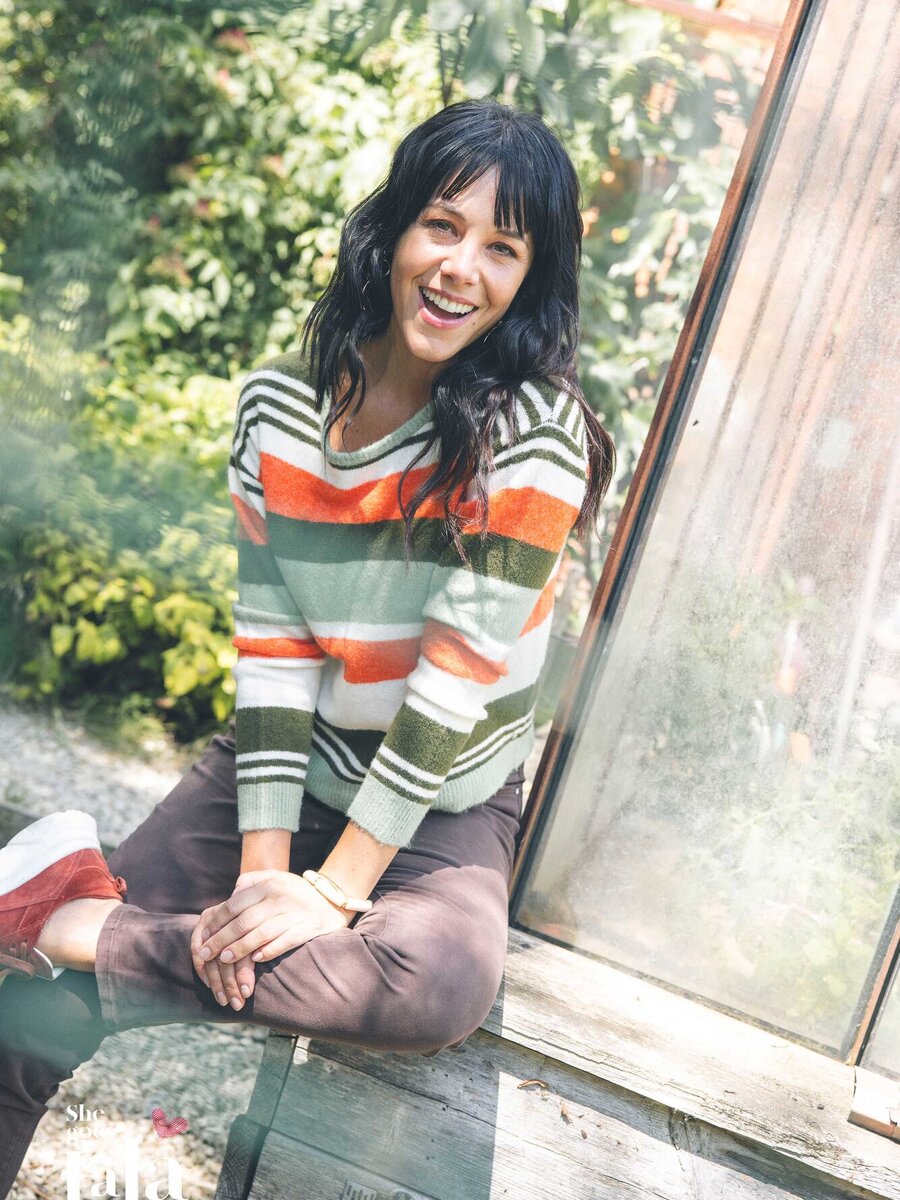 Pull van het merk She Goes Lala in het Kaki