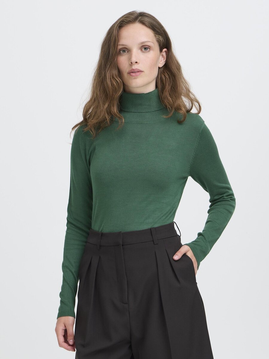 Pull van het merk Ichi in het Groen