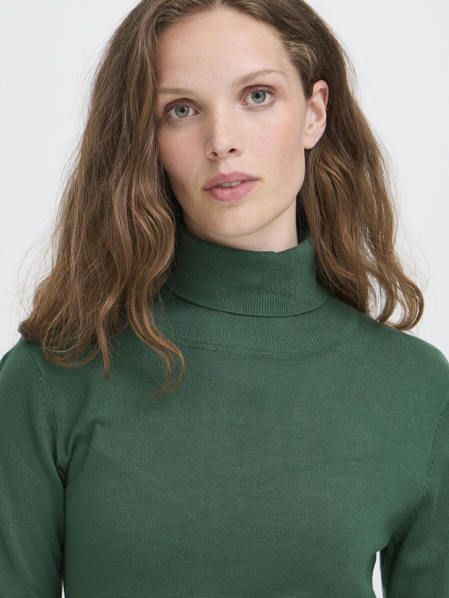 Pull van het merk Ichi in het Groen