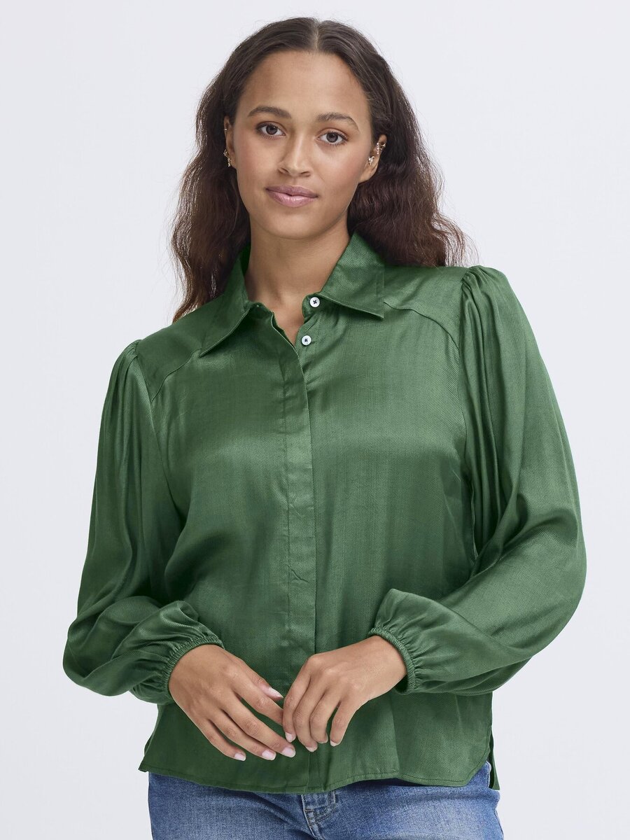 Bloes van het merk Ichi in het Groen