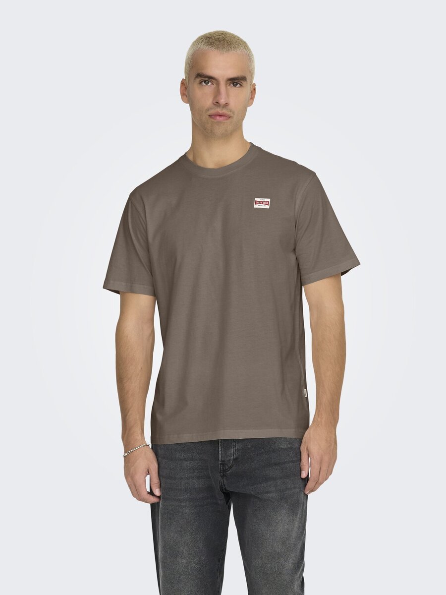 T-shirt van het merk Only & Sons in het Bruin