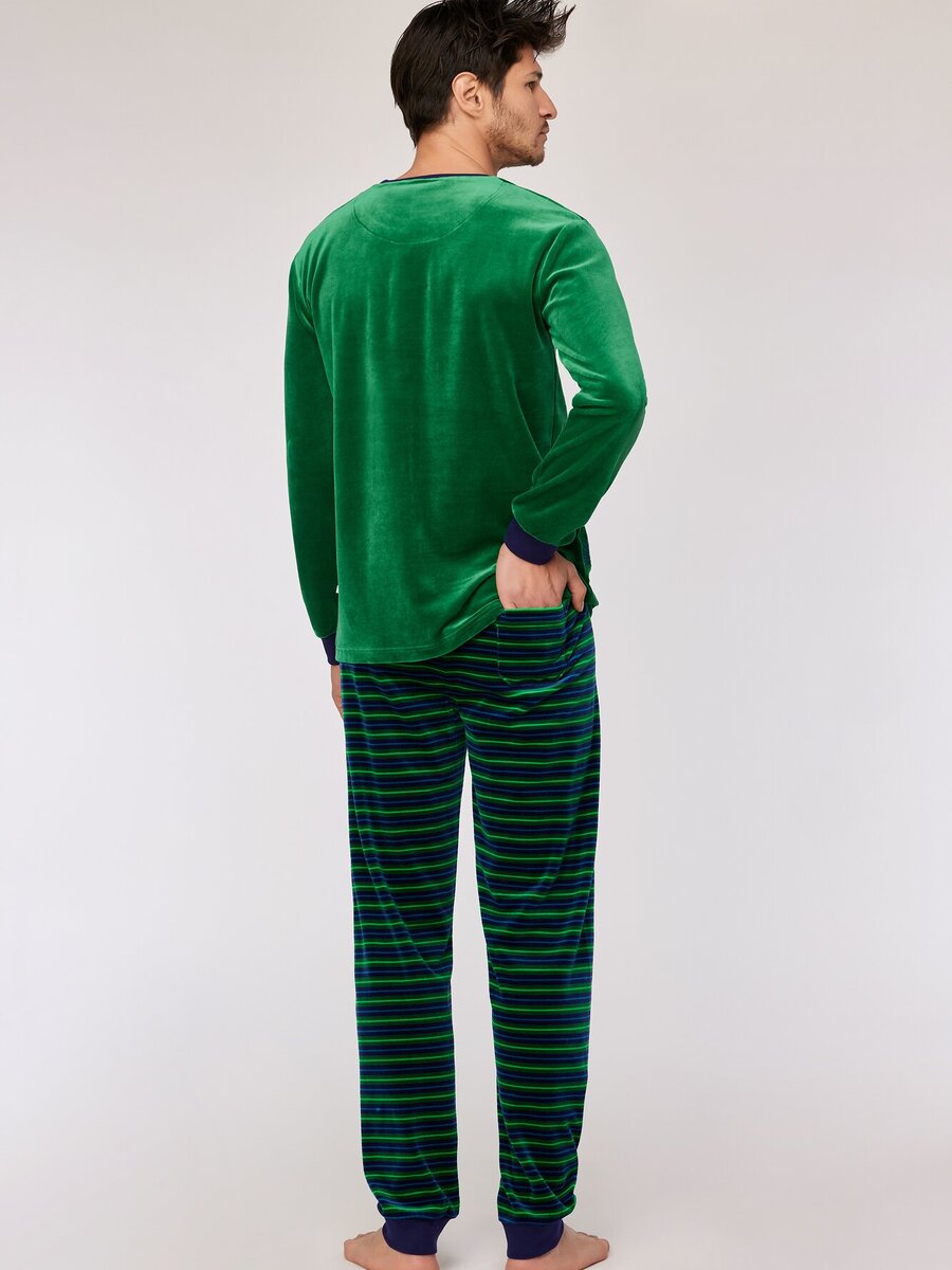 Pyjama van het merk Woody in het Groen