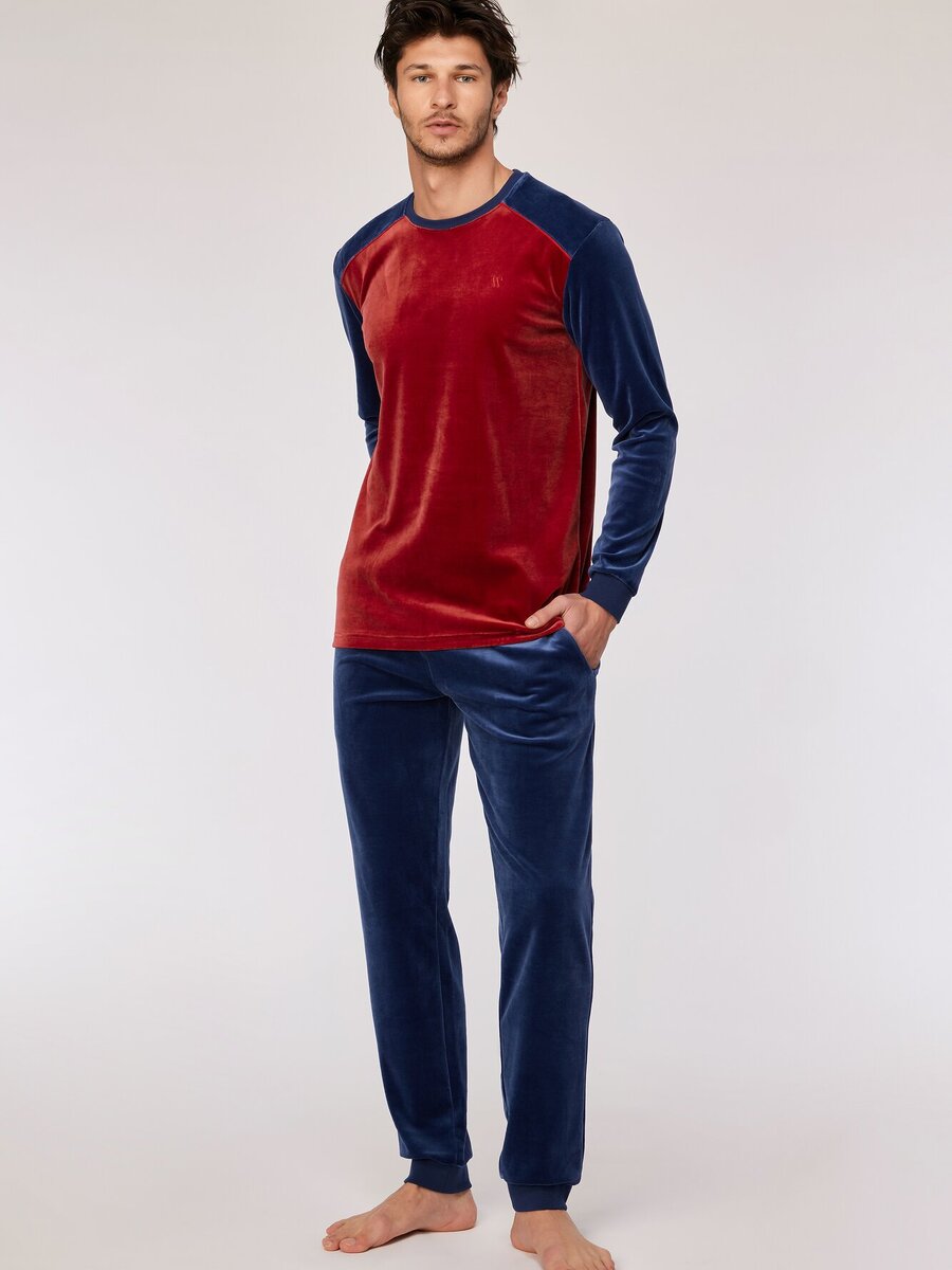 Pyjama van het merk Woody in het Rood