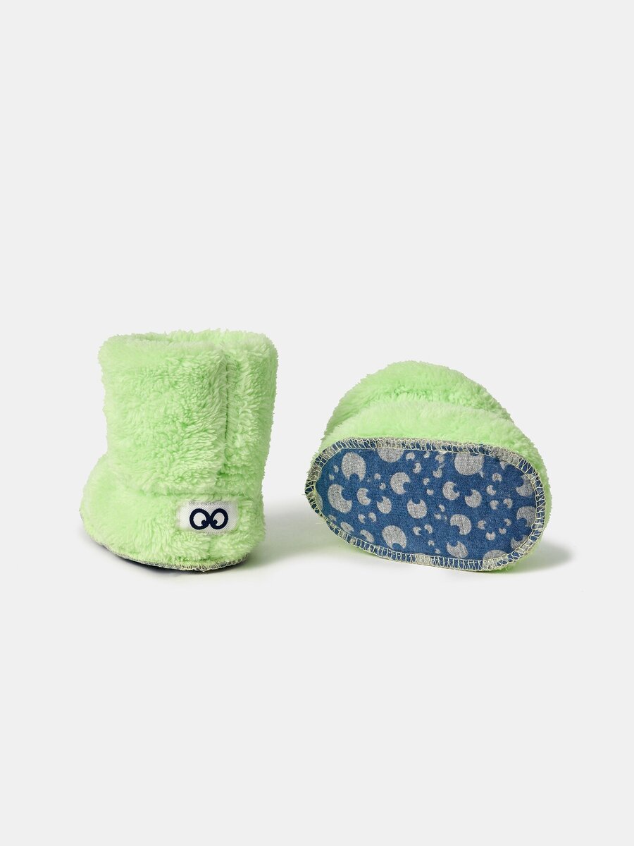 Pantoffels van het merk Woody in het Groen