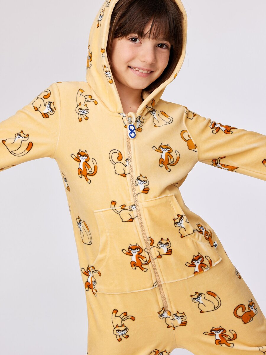 Onepiece van het merk Woody in het Geel