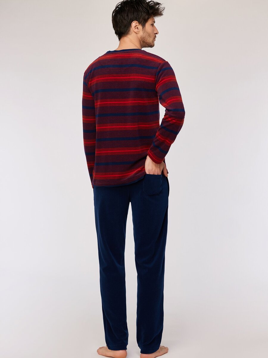 Pyjama van het merk Woody in het Rood