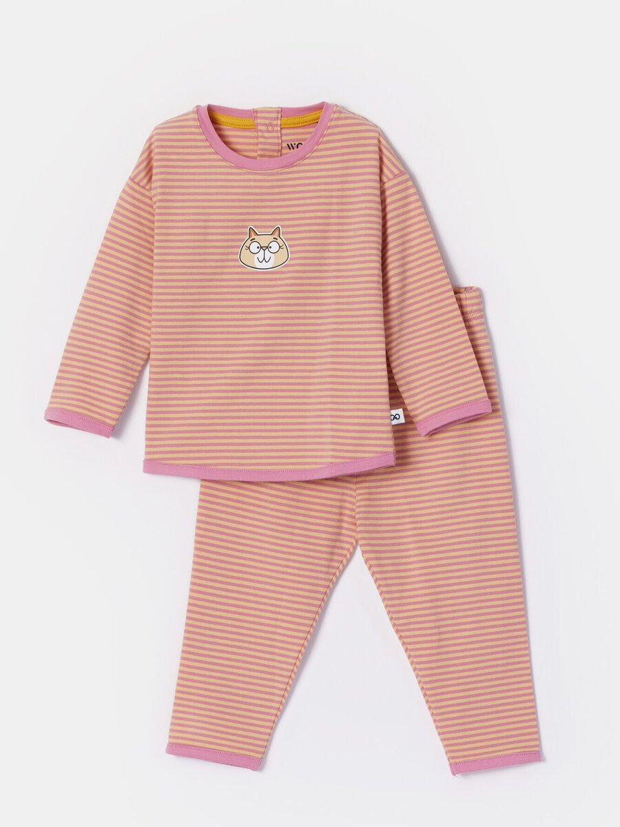 Pyjama van het merk Woody in het Roze