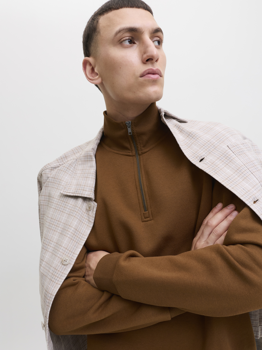Sweater van het merk Jack & Jones in het Bruin