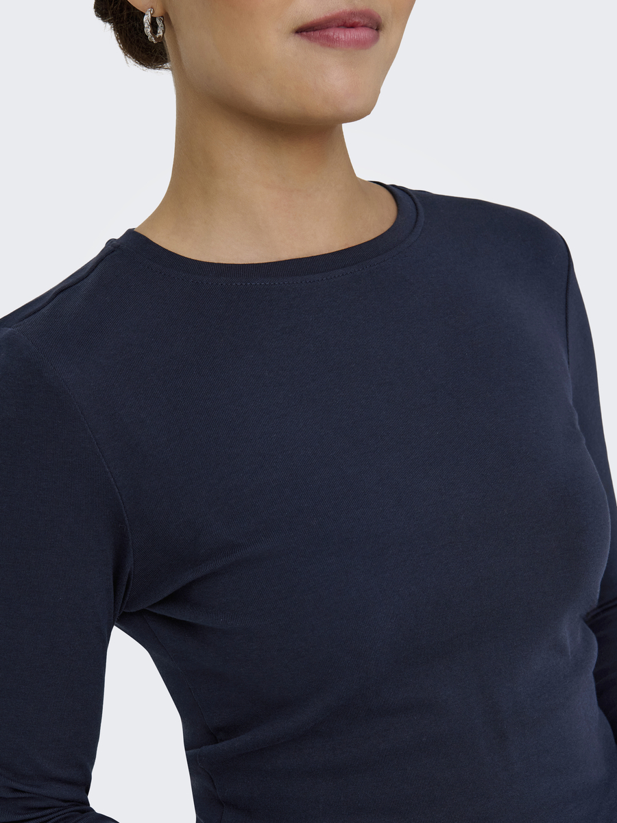 T-shirt van het merk Only in het Marine