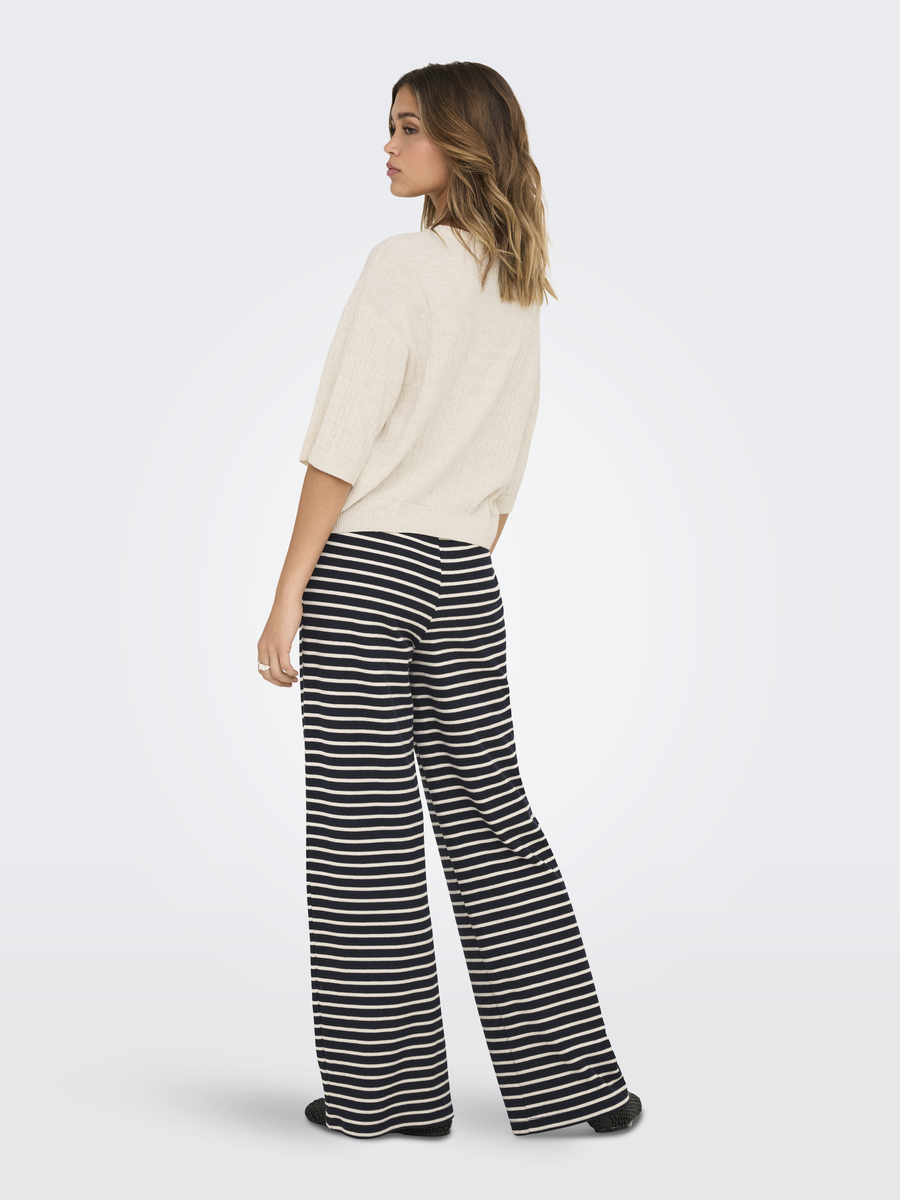 Top van het merk Only in het Beige