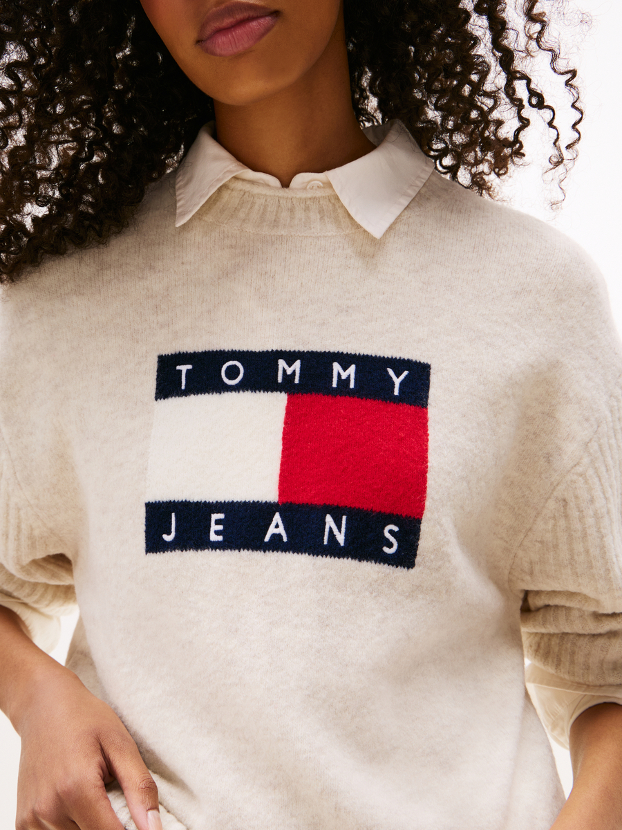 Pull van het merk Tommy Jeans in het Ecru