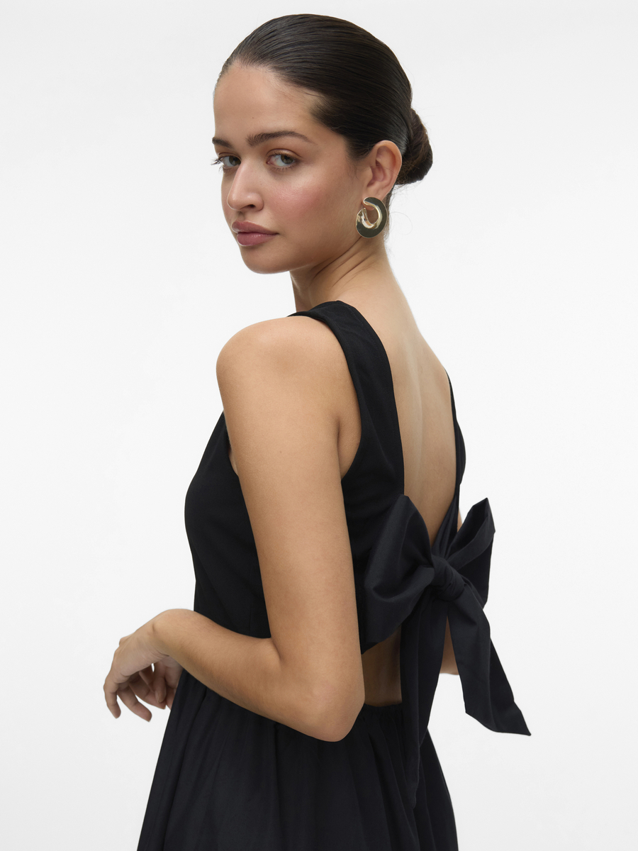 Kleed van het merk Vero Moda in het Zwart