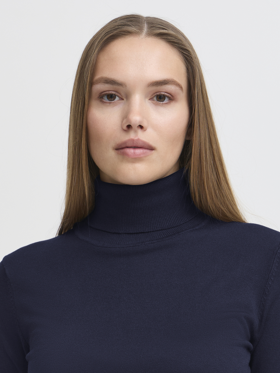 Pull van het merk Ichi in het Marine