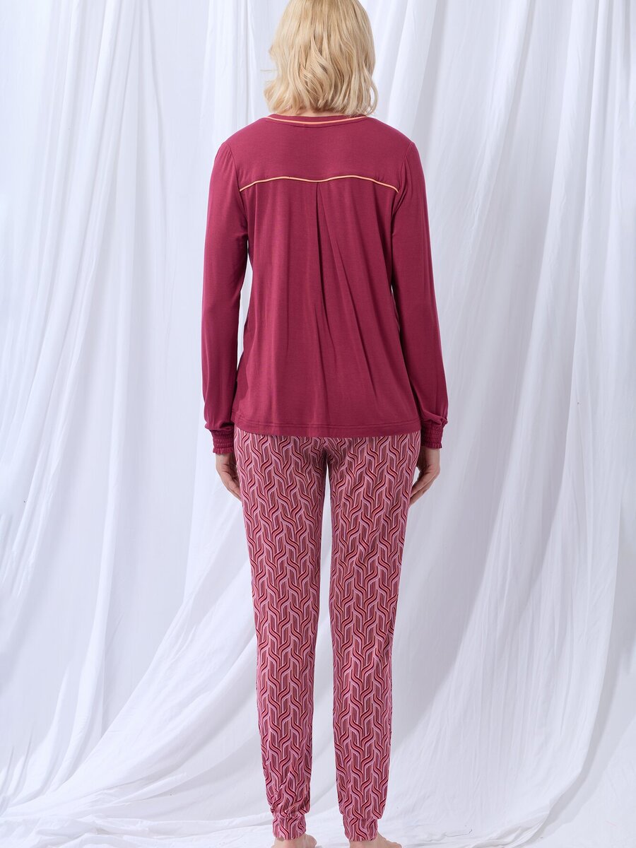 Pyjama van het merk Lords&lilies in het Rood