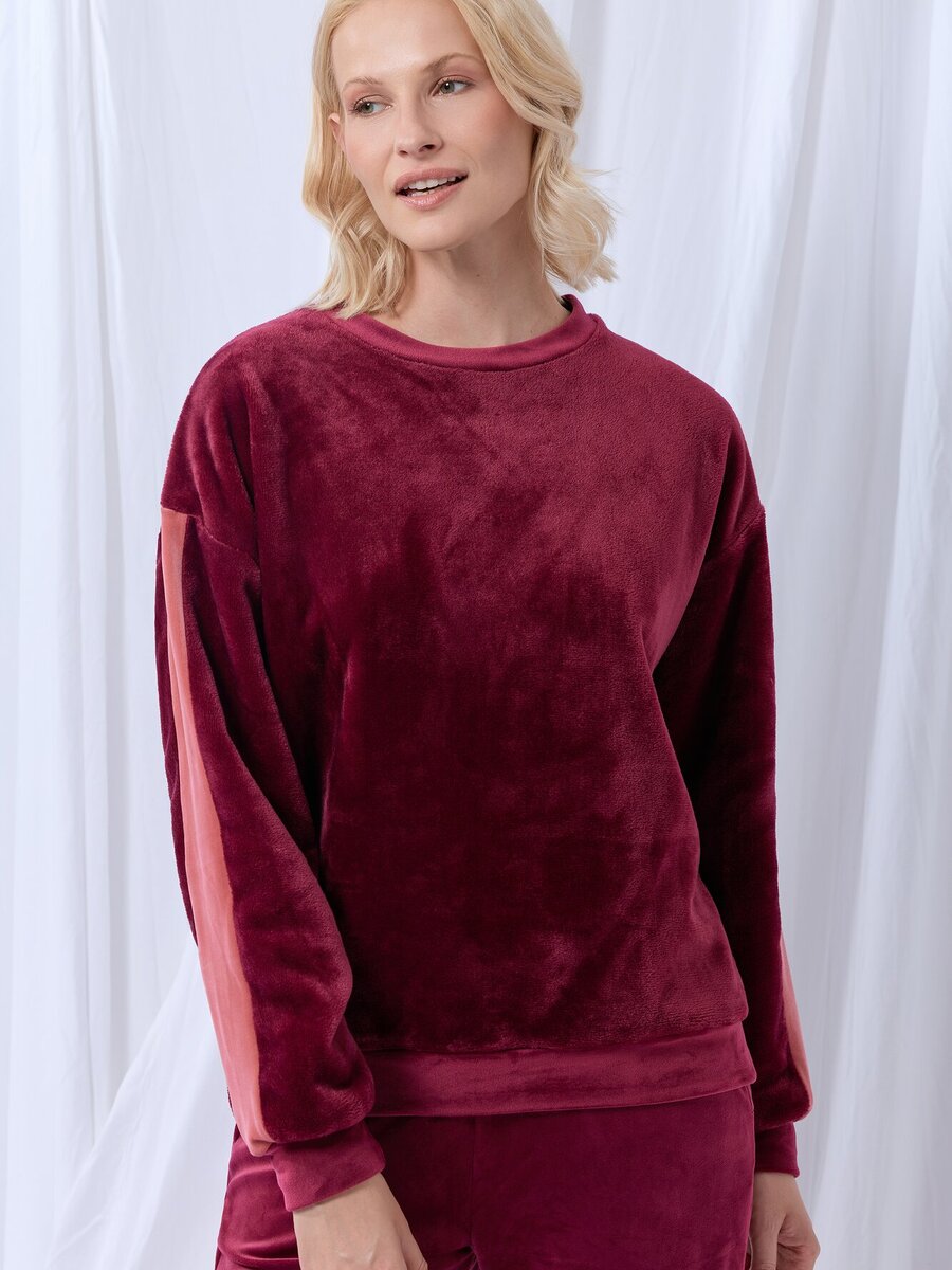 Pyjama van het merk Lords&lilies in het Rood