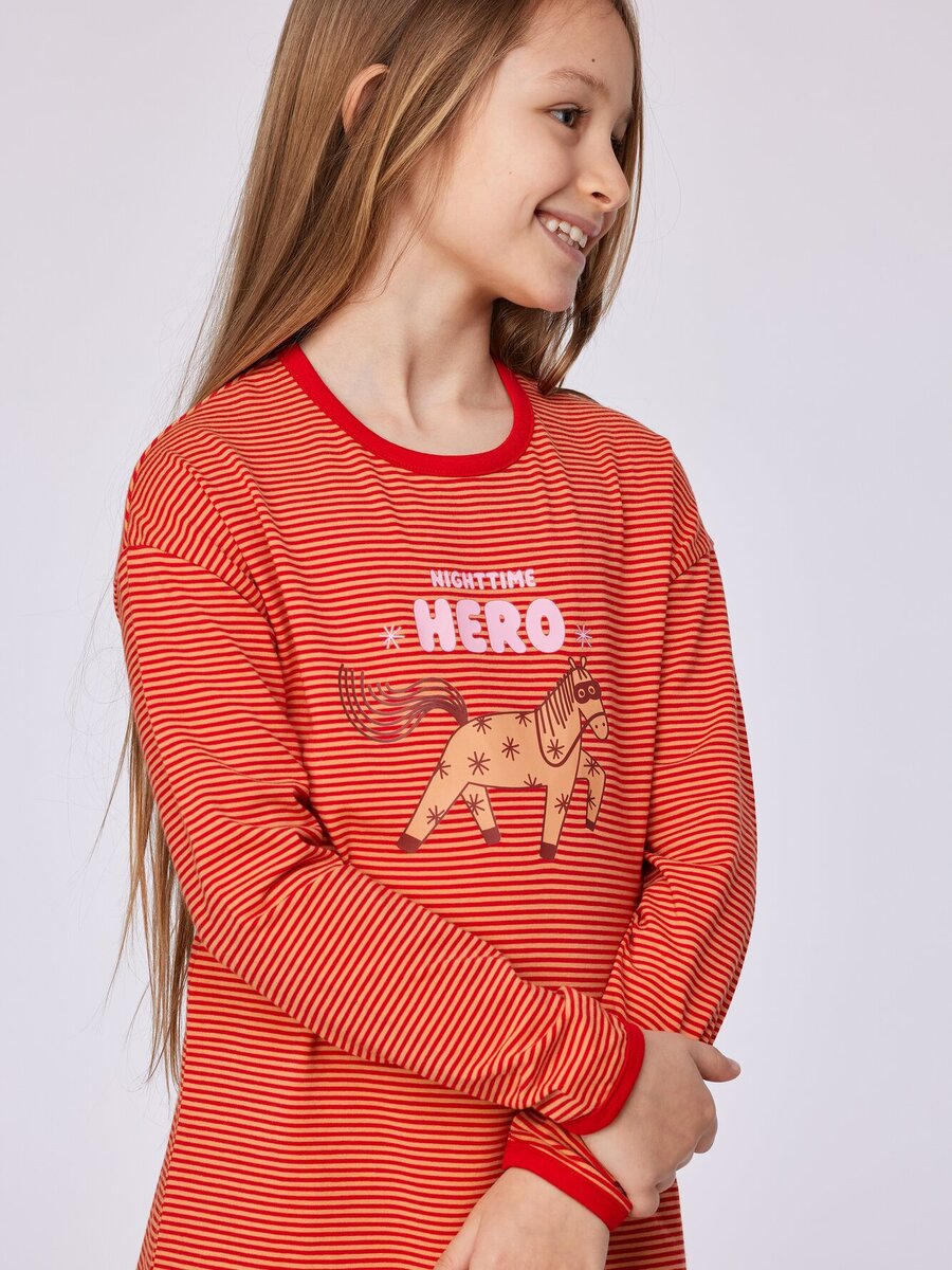 Slaapkleed van het merk Woody in het Rood