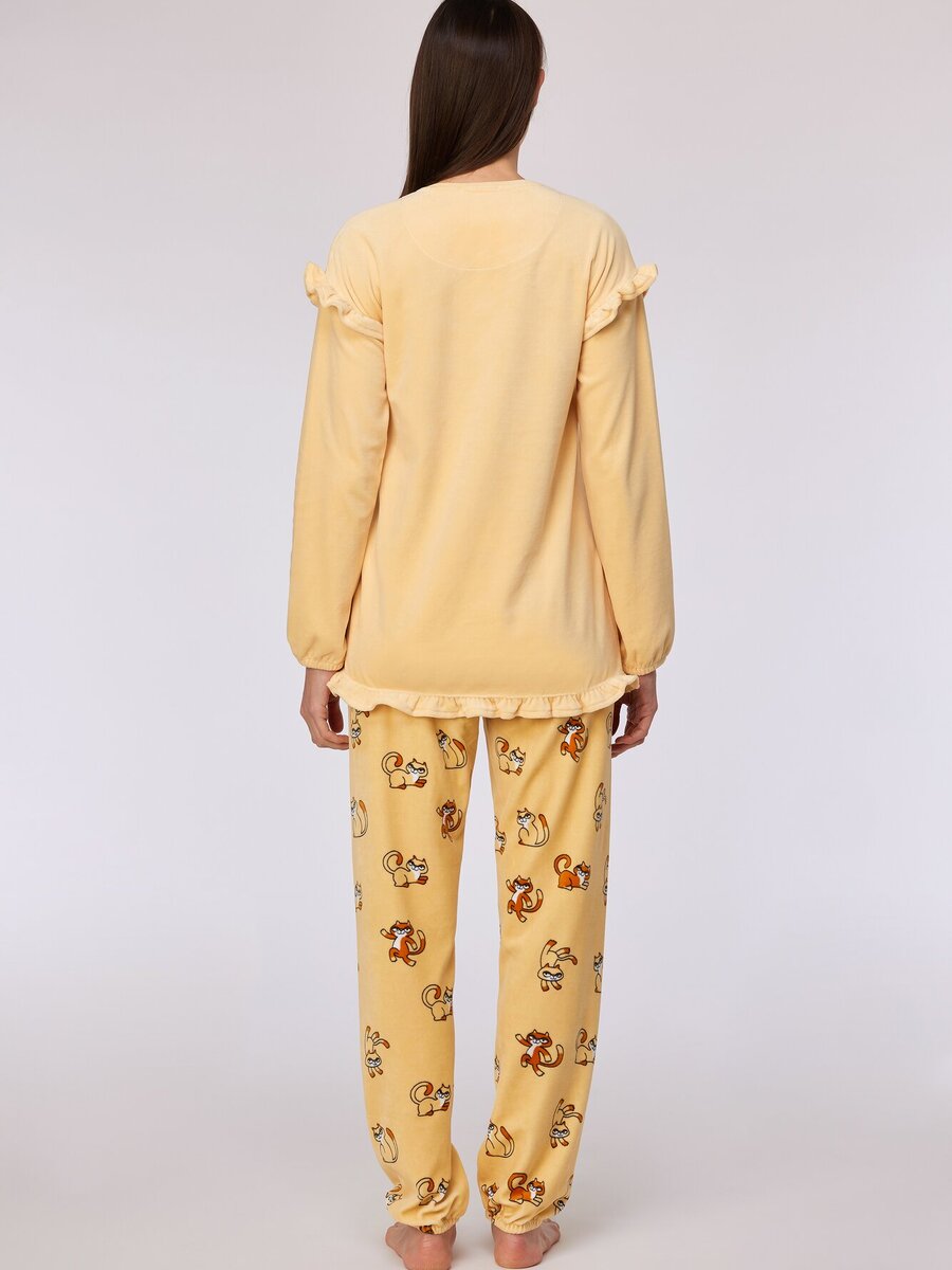 Pyjama van het merk Woody in het Geel