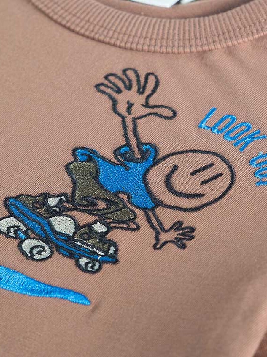 T-shirt van het merk Someone in het Bruin