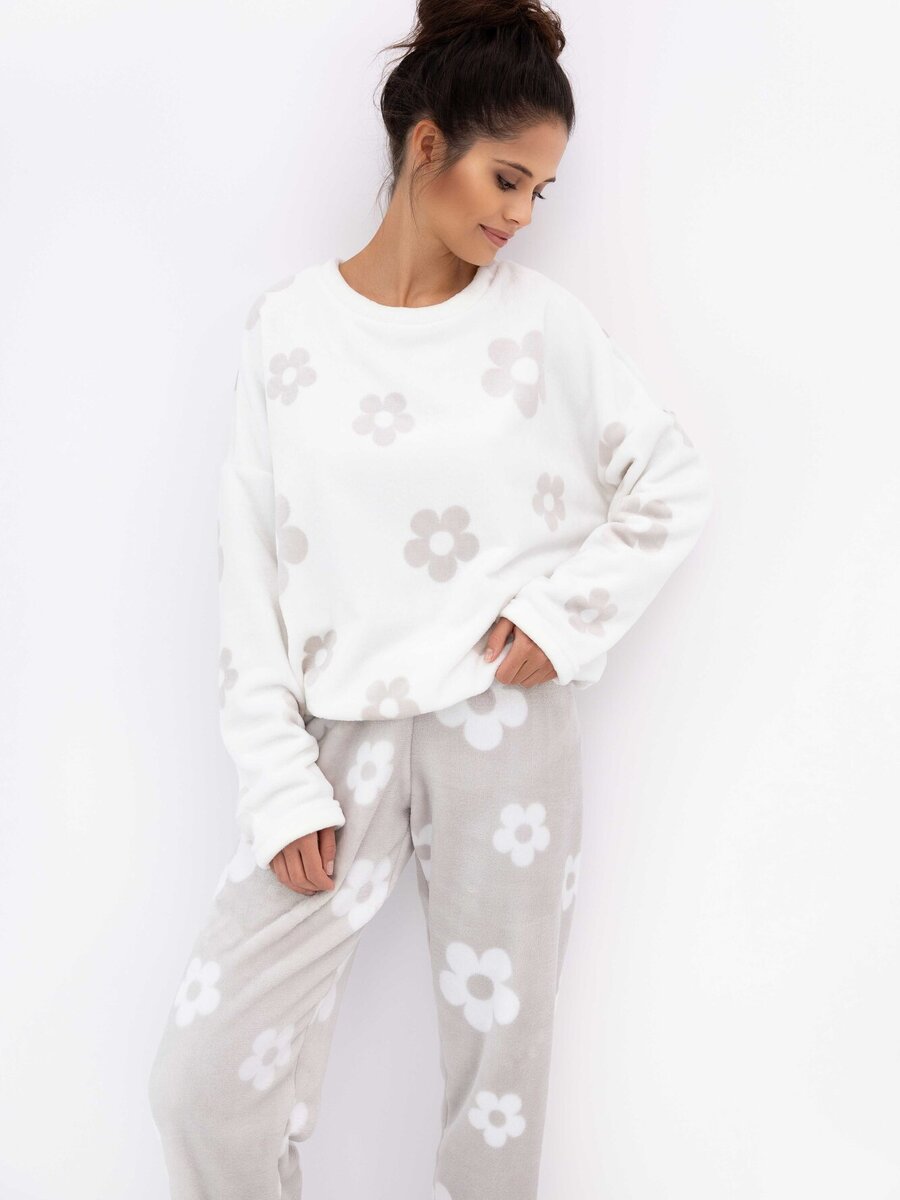 Pyjama van het merk Sensis in het Ecru