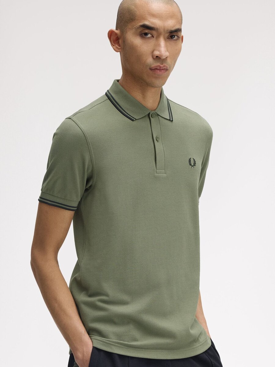 Polo van het merk Fred Perry in het Groen