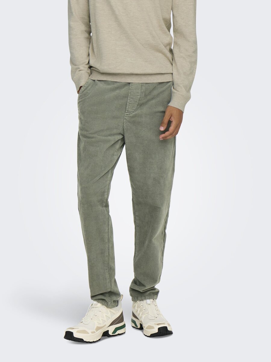 Broek van het merk Only & Sons in het Groen