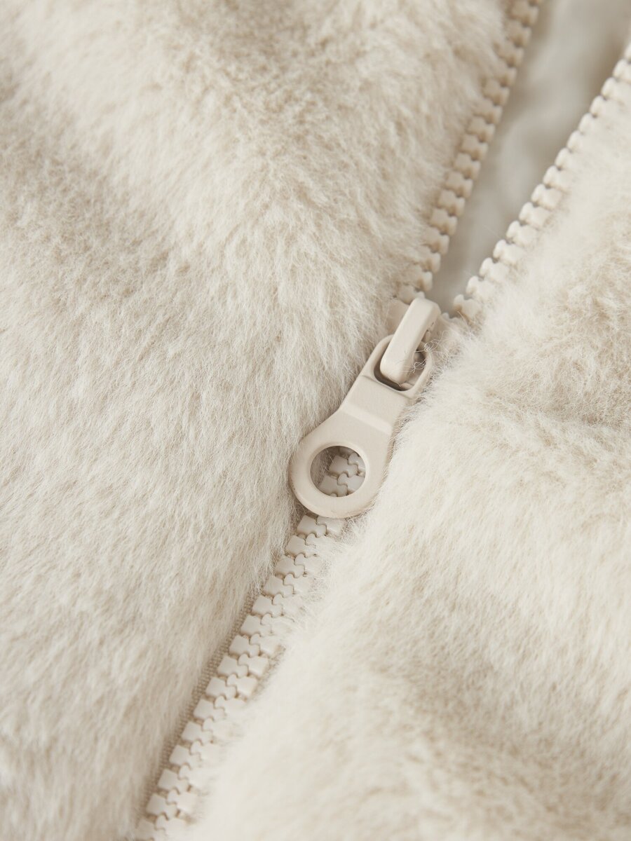 Gilet van het merk Name It in het Ecru
