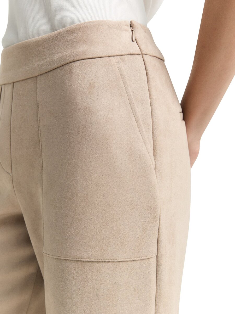 Broek van het merk Tom Tailor in het Beige