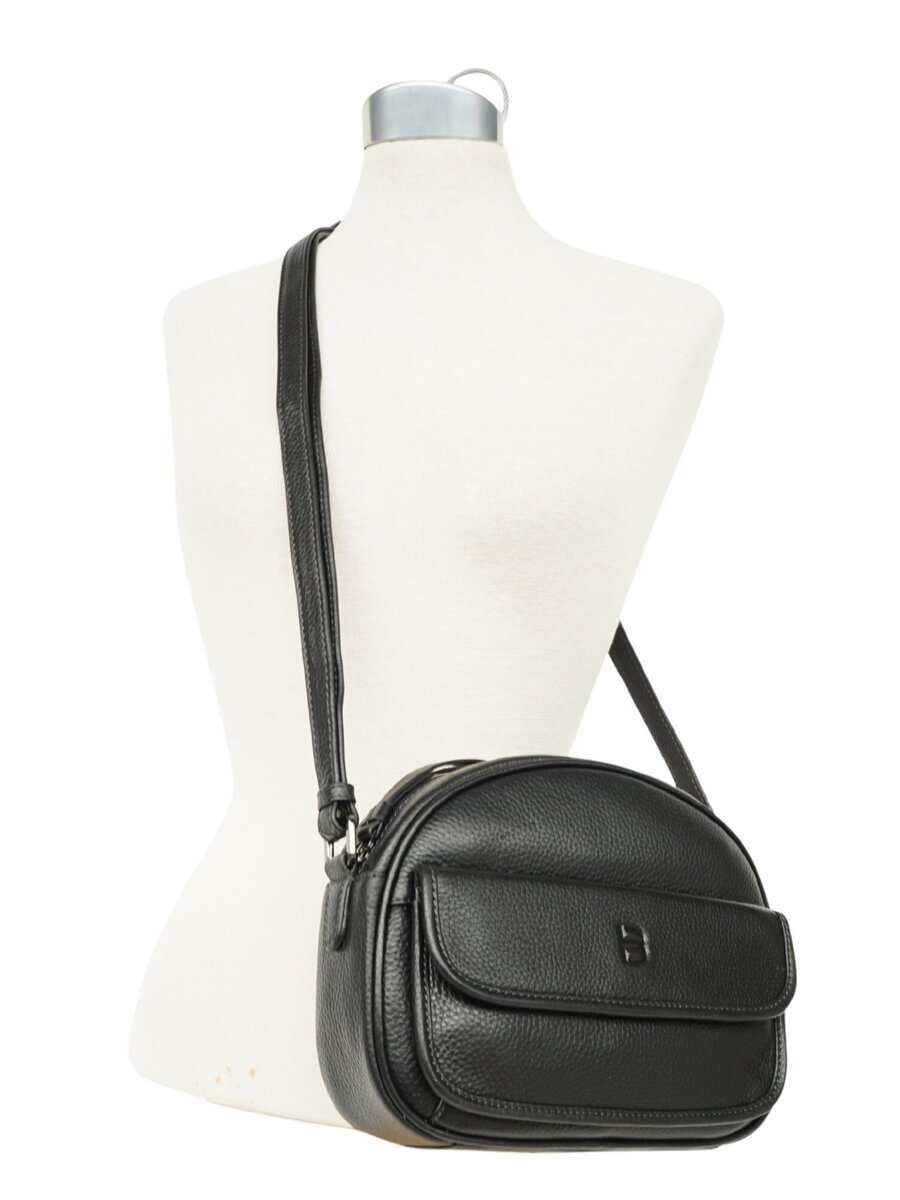 Handtas van het merk Belluga in het Zwart Handtas van het merk Belluga in het Zwart